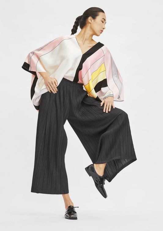 LUSTROUS NOIR GEOMETRIC: V-NECK SILK CO-ORD SET